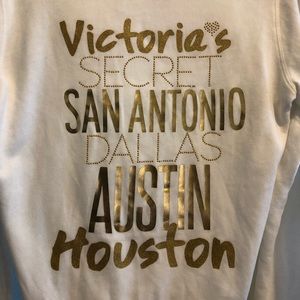 VS Supermodel Essentials Warm Up Set Size Small